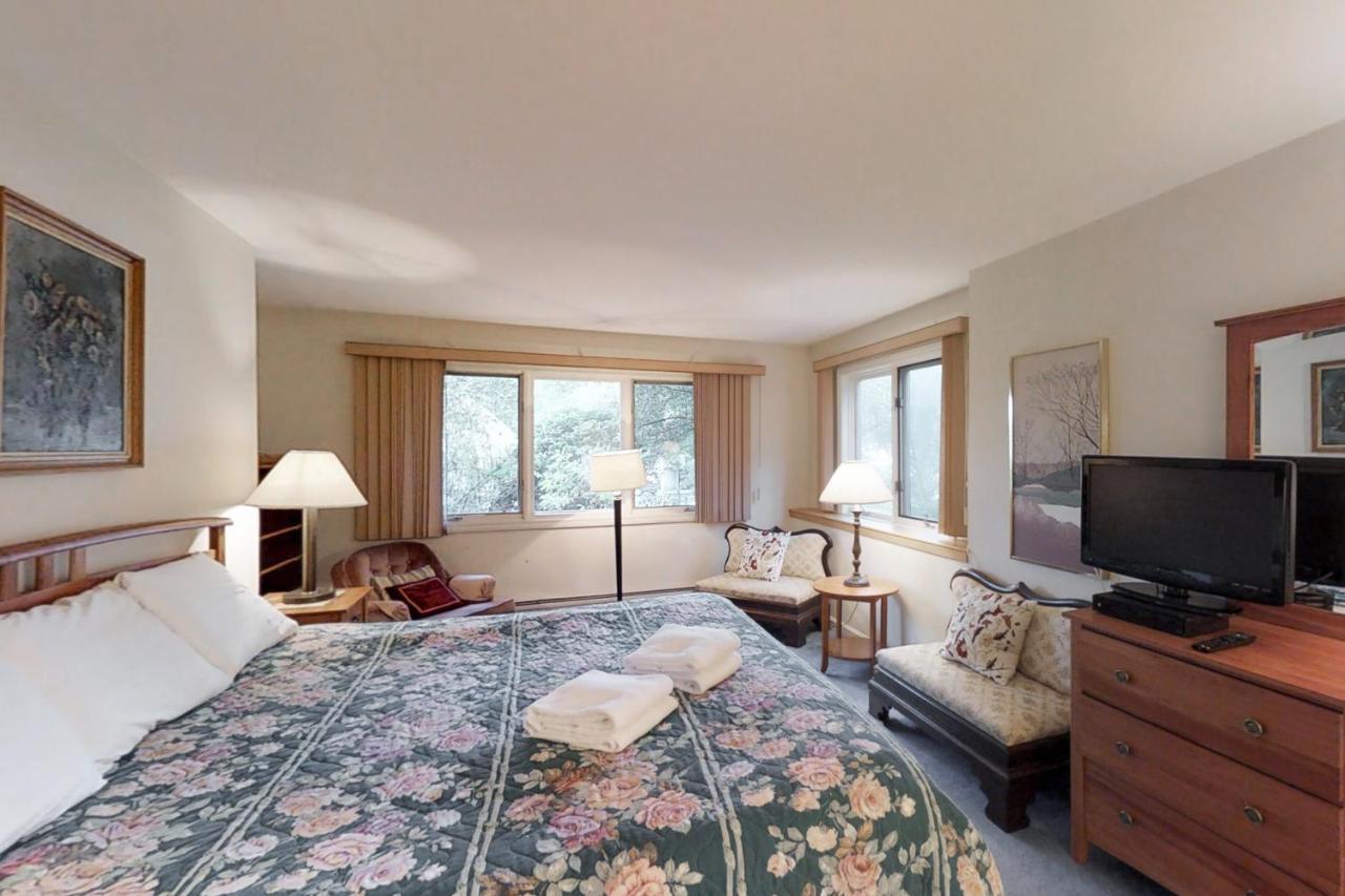 Mountainside Resort: K105 Стоу Екстер'єр фото