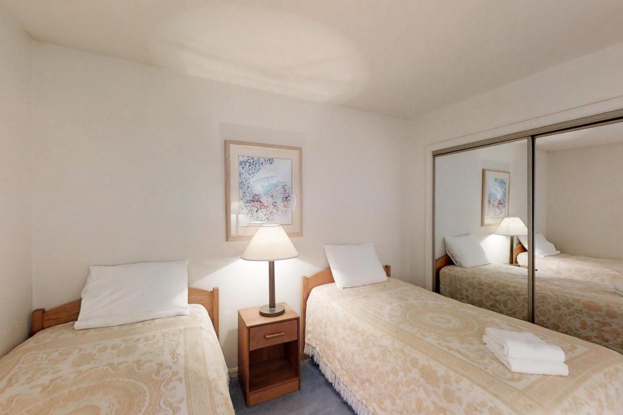 Mountainside Resort: K105 Стоу Екстер'єр фото